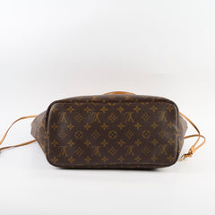 Louis Vuitton Neverfull MM Monogram