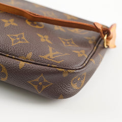 Louis Vuitton Vintage Pochette Accessories Monogram