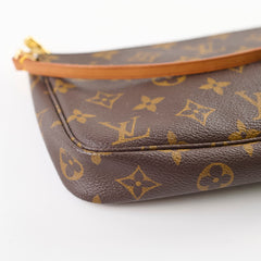 Louis Vuitton Vintage Pochette Accessories Monogram