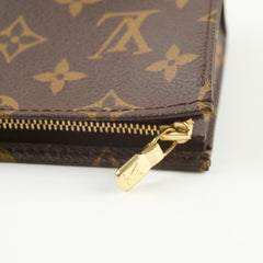 Louis Vuitton Toiletry 15 Monogram