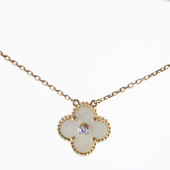 Van Cleef & Arpels Vintage Alhambra Holiday Limited Edition Pendant Yellow Mother Of Pearl 2018