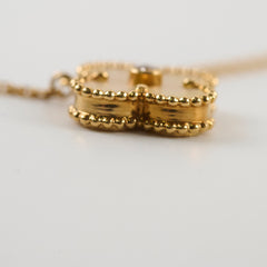 Van Cleef & Arpels Vintage Alhambra Holiday Limited Edition Pendant Yellow Mother Of Pearl 2018