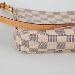 Louis Vuitton Pochette Damier Zur