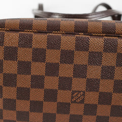 Louis Vuitton Neverfull Damier MM