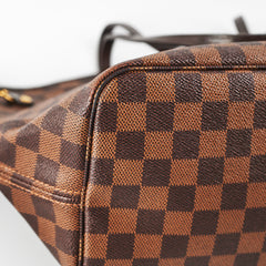 Louis Vuitton Neverfull Damier MM