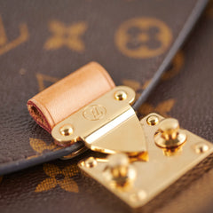 Louis Vuitton Pochette Metis Monogram