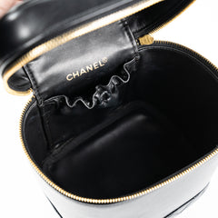 Chanel Vintage Vanity Leather Black
