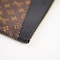 Louis Vuitton Daily Zip Pouch Monogram Black