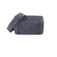 Lous Vuitton City Keepall Defile Homme Printemps Ete 2023 Grey Leather