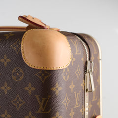 Louis Vuitton Horizon 50 Monogram Rolling Luggage