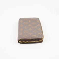 Louis Vuitton Monogram Canvas Zippy Wallet