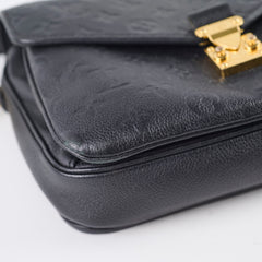 Louis Vuitton Pochette Metis Monogram Empreinte Black