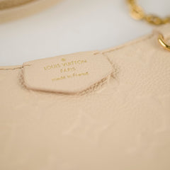 Louis Vuitton Easy Pouch Cream