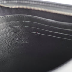 Pochette Voyage MM Eclipse Monogram