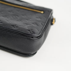 Louis Vuitton Pochette Metis Black Empriente