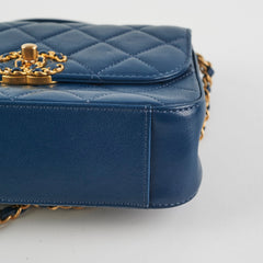 Chanel 19 Top Handle Chain Navy Bag