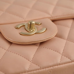 Chanel Maxi Flap Beige/Nude