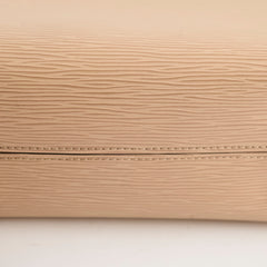 Louis Vuitton epi cluny BB beige