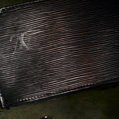 Louis Vuiton Epi Neo Bucket Sling Men's Bag