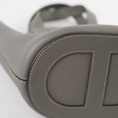 Hermes 18 In-The-Loop Gris Meyer B Stamp