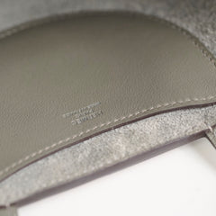 Hermes 18 In-The-Loop Gris Meyer B Stamp