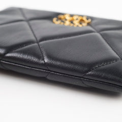 Chanel 19 O Case Black 30 Series