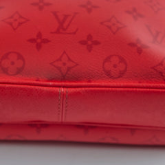 Louis Vuitton Taigarama Men's Messenger Bag Red