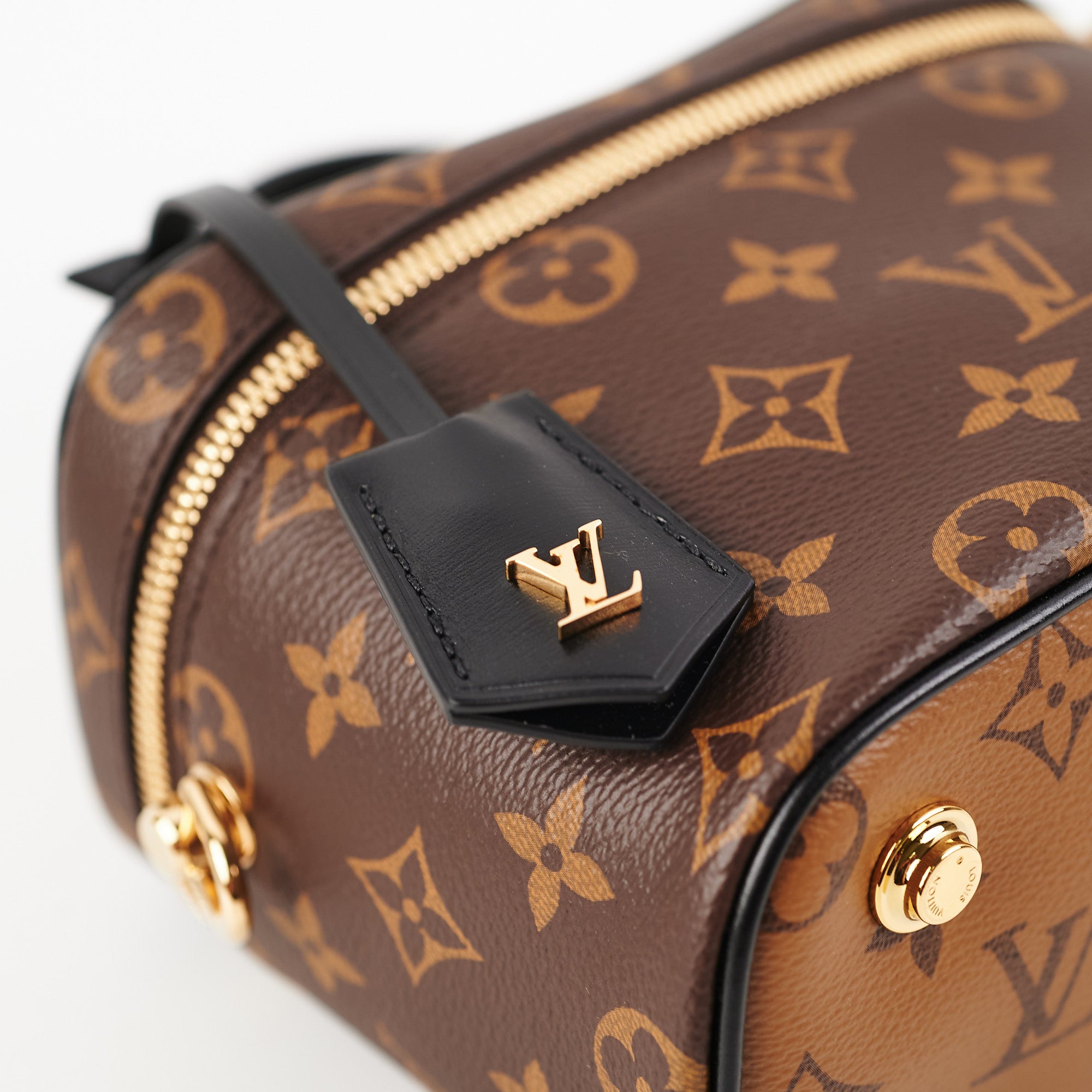 Louis Vuitton Reverse Monogram Vanity PM Shoulder Bag (SHF-NZaryS) – LuxeDH