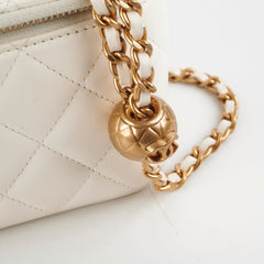 Chanel Vanity Pearl Crush White Lambskin