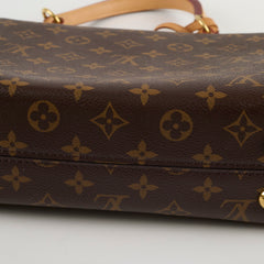 Louis Vuitton Cluny BB Monogram Microchip