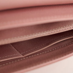 Louis Vuitton Lock Me Light Pink