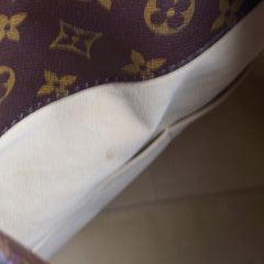 Louis Vuitton Artsy Monogram MM
