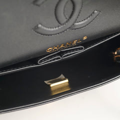 Chanel Classic Flap Small Black (microchip)