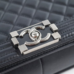 Premium croc-pattern accessory in classic black