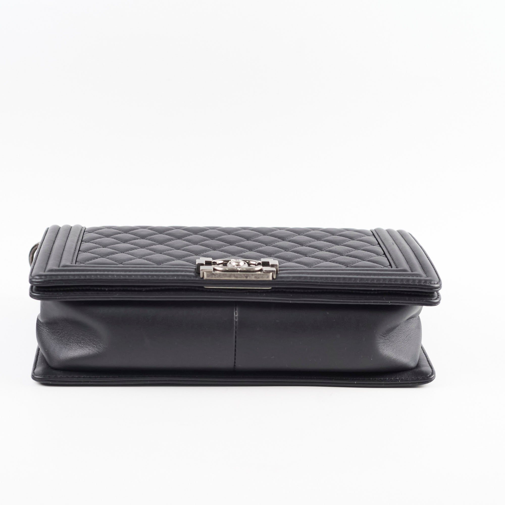 Black croc-texture accessory with timeless elegance