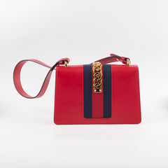 Gucci Sylvie Medium Chain Bag Red