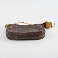 Louis Vuitton Mini Pochette Monogram