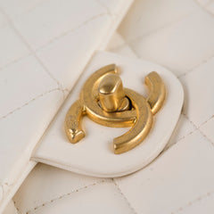 Chanel Square Seasonal Pearl Flap White Lambskin (microchip)