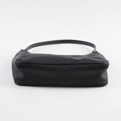 Prada shoulder bag Nylon 2005 Black
