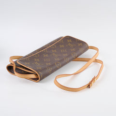 Louis Vuitton Pochette Twin GM Monogram