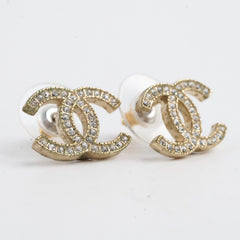 Chanel CC logo Earrings