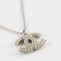 Chanel CC Logo Pearl Pendant Necklace