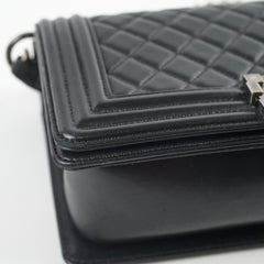 Chanel Old Medium Boy Black