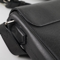 Louis Vuitton District PM Messenger Bag Black