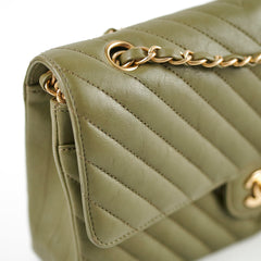 Chanel Chevron M/L Classic Flap Khaki22394 Chanel Chevron M/L Classic Flap Khaki