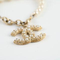 Chanel CC Logo Pearl Bracelet