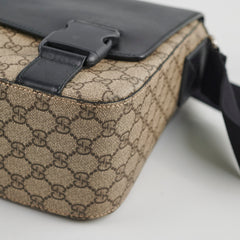 Gucci GG Surpreme Monogram Messenger Bag