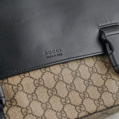 Gucci GG Surpreme Monogram Messenger Bag