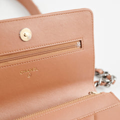Chanel 19 Wallet On Chain WOC Caramel