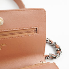 Chanel 19 Wallet On Chain WOC Caramel